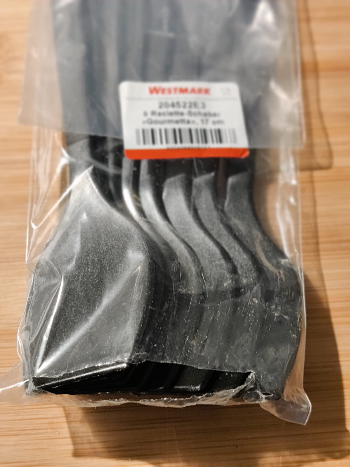 Huit spatules pour les grandes tablées