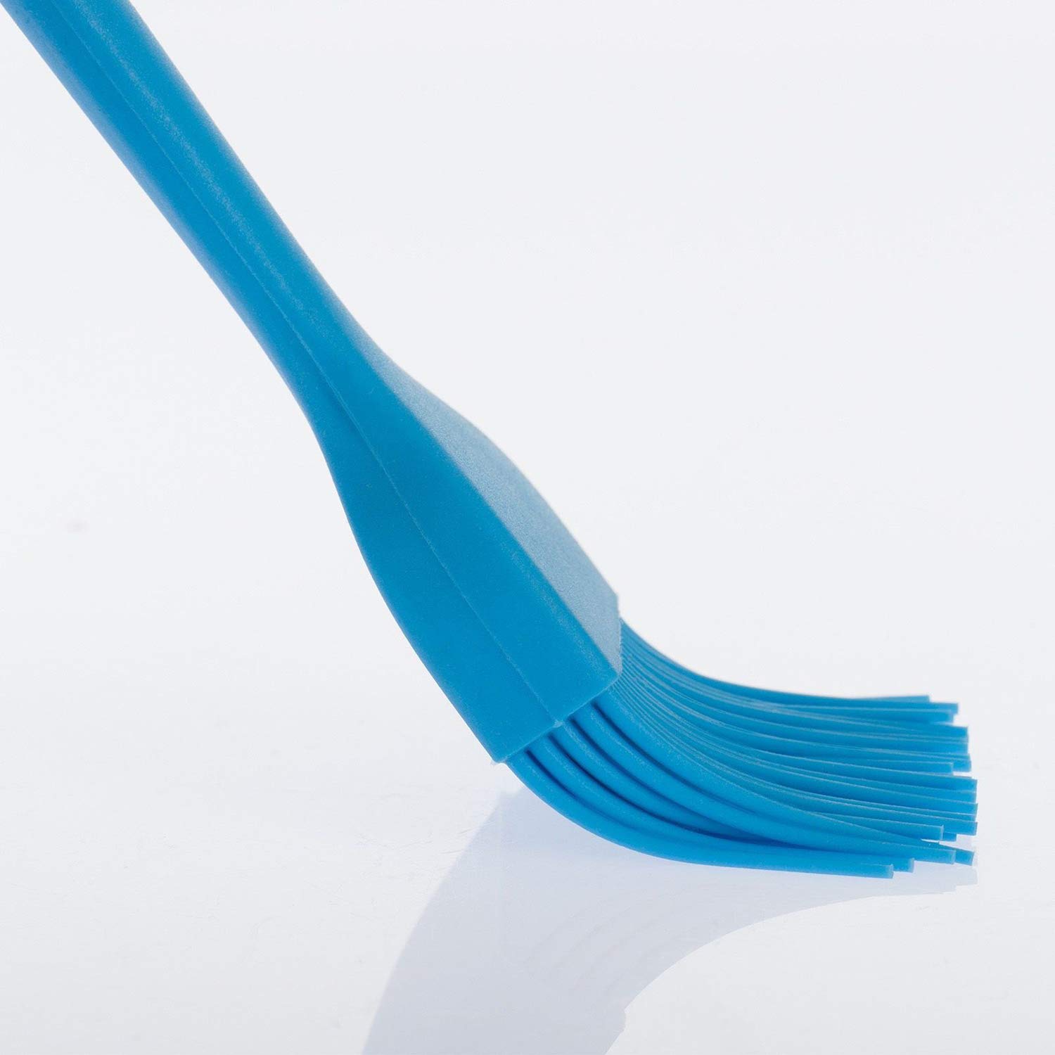 westmark-1556227b-pinceau-badigeonner-et-p-tisserie-en-silicone-bleu-26-x-4-6-x- image 4