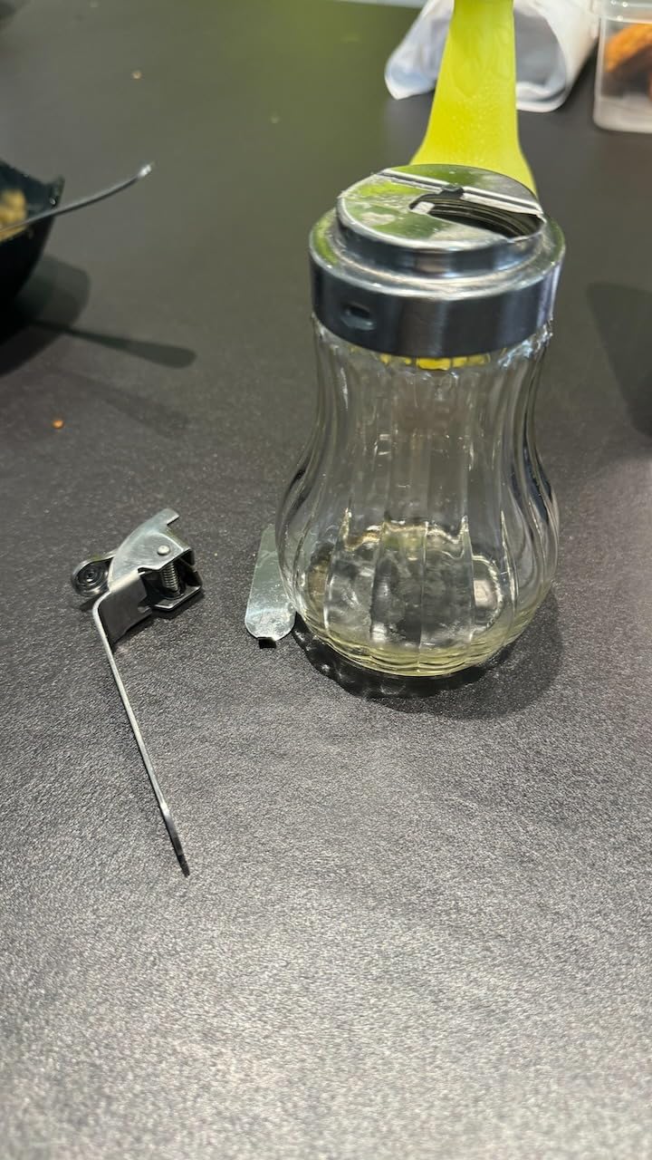 Le miel coule sans dégouliner
