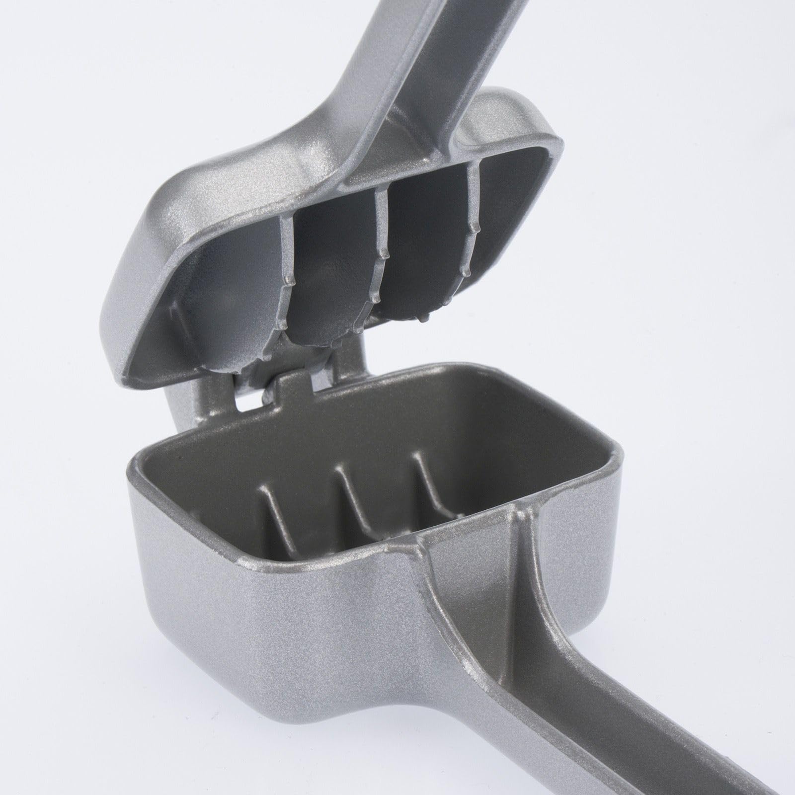 westmark-cuby-petit-broyeur-gla-ons-aluminium-moul-sous-pression-17-3-cm-argent- image 6