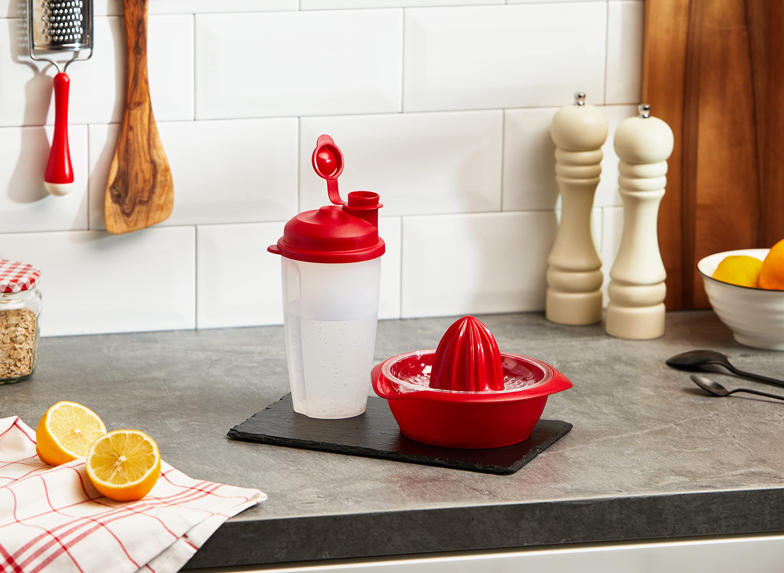 westmark-mixery-limetta-3091226e-set-fitness-2-pi-ces-shaker-vinaigrette-0-5-l-e image 2