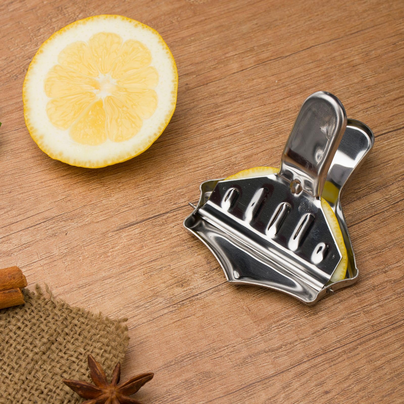 westmark-90882280-petit-presse-citron-presse-pulpe-d-agrumes-acier-inoxydable image 4
